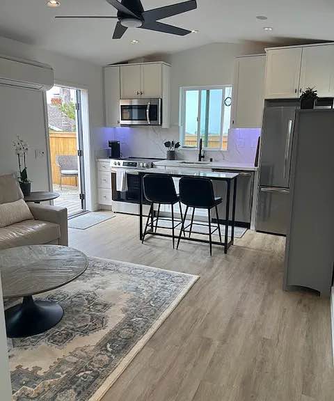 I’m offering a one bedroom apartment at 9480 Canal St
Dansville, NY 14437 and utilities are also included.