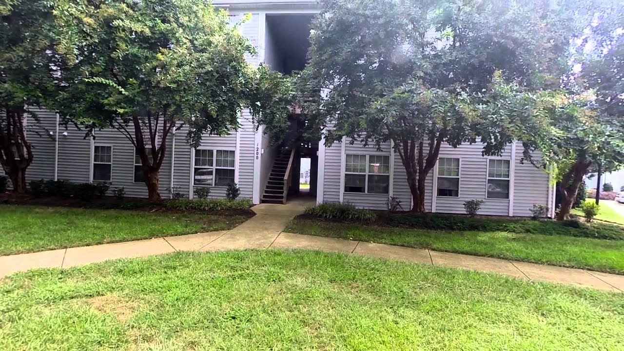 Hey there I'm Tory I have a room available to you. I'm also Christian. It's not a highrise condo or anything but it's a home. Whenever you want to come check it out you can. I do have 2 toddler girls if your ok with kids. I just ask that you be respectful. Feel free to reach out to me. You can move in rent is 850 a month. But will negotiate a little Room is unfinished but you can decorate it the way youd like.