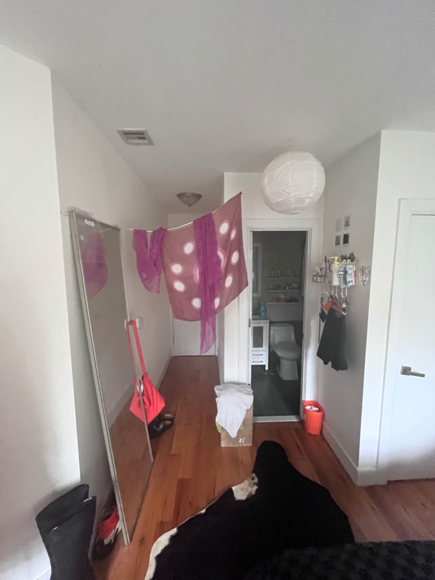 -Bushwick 
-$1600 a month for the largest room in the apt 
-utilities includes
-with its own bathroom
-3 bedroom 2 bath
-second floor walk up 
-central ac + heat 
-laundry across the street 
-in between J Gates and J Halsey stations 
-no broker fee
-security deposit 1 month of rent 
-no pets 