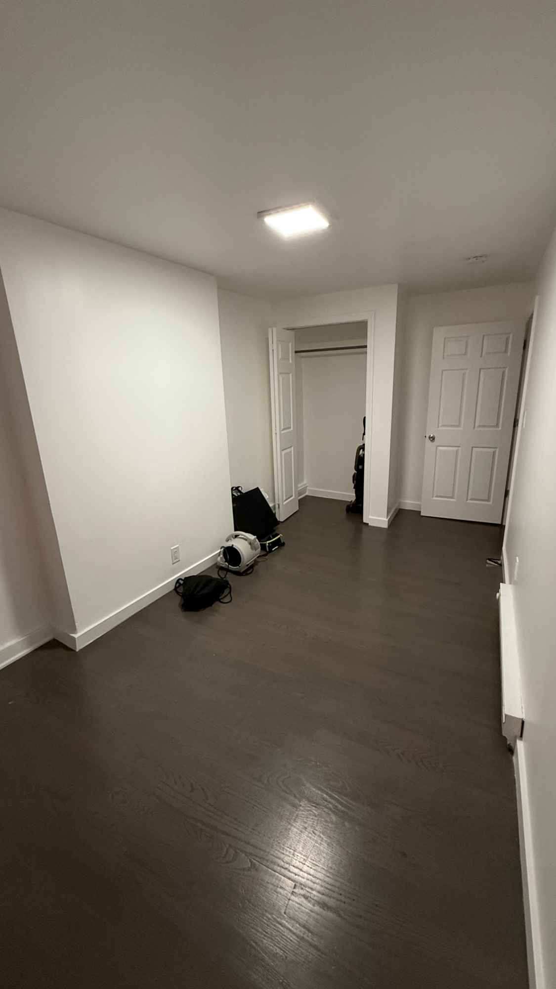 I’m a 25-year-old male looking for a housemate to share a 2-bedroom, 1-bathroom apartment in downtown Newark. The place is in a great location, just steps from Whole Foods and Rutgers University. I’m clean, calm, and respectful, and I’d like to live with someone who is also clean and responsible. All potential housemates must be willing to undergo a background check, and proof of income at least 2.5x the rent will be required. If this sounds like a good fit, please reach out!