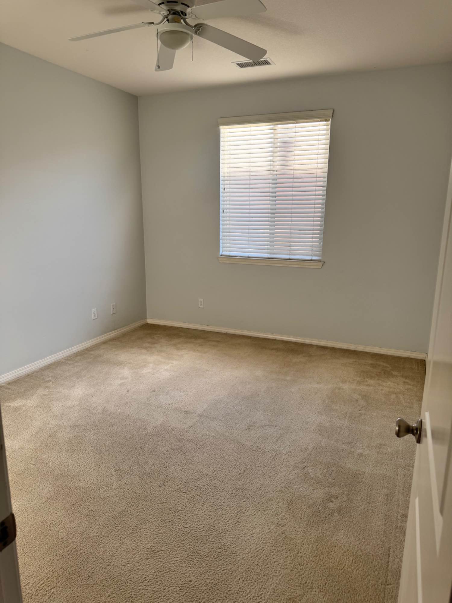 
I’m a 44 year old single mom with two girls ages 15 and 5. My 5 year old is with me 50% of the time. I’m looking for another single mom, student, or one that doesn’t mind kids to share my home with. I live in Heritage lakes;a beautiful cozy neighborhood. It’s quiet and has multiple parks, an Olympic size pool, a lake, a splash park and is close to schools. I have 2 rooms for rent $1000 for each or 1800 for both. There is a loft which could be used for your living room and a bathroom with dual sinks. There is full access to laundry room and kitchen and you get one garage space for storage. I’m laid back but need a clean roomie. I do like to drink socially sometimes on the weekend by the fire 🔥 🎶 Cannabis outside is fine. Drama free zone is a must. No overnight male guests as I have young girls. We’re an active family. My girls play sports and I run, bike and swim and go the gym. 