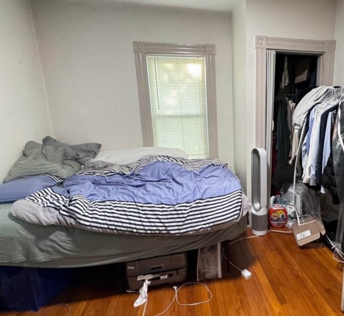 Cozy and well-maintained 1-bedroom apartment available for rent in a quiet and convenient location. Ideal for singles or couples.

For more information or to schedule a viewing, please contact:
📧 Jeryrag@gmail.com