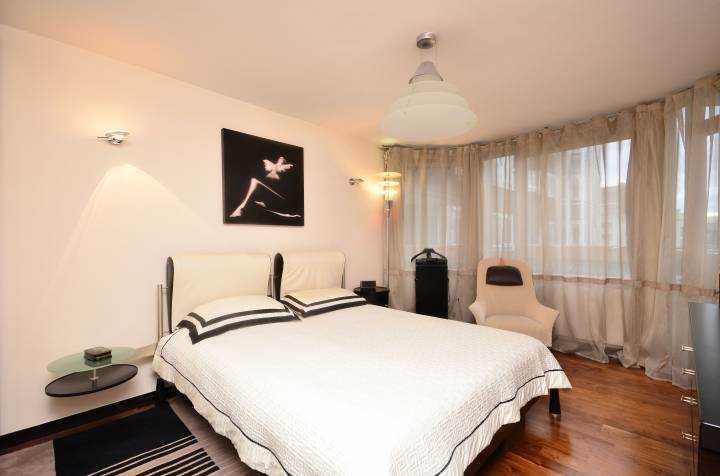 Newly renovated 2BR/2 Bath apartment with generous closet space and modern kitchen layout is centrally located in Lincoln Square, a vibrant Upper West Side neighborhood that offers easy access to transportation, abundant dining and entertainment and is just steps away from Central Park.
Prime Lincoln Square elevator building located steps off Central Park. At your doorstep are some of the best that NYC has to offer! Conveniently located minutes to Trader Joe's, Whole Foods, Lincoln Center, Julliard, Fordham University School of Law, The Shops at Columbus Circle and a variety of dining options plus access to major subways and buses. The building's location on 65th Street also provides direct access to the East side (5th Avenue) via the 65th Street Central Park transverse (Central Park carousel, Central Park Zoo)