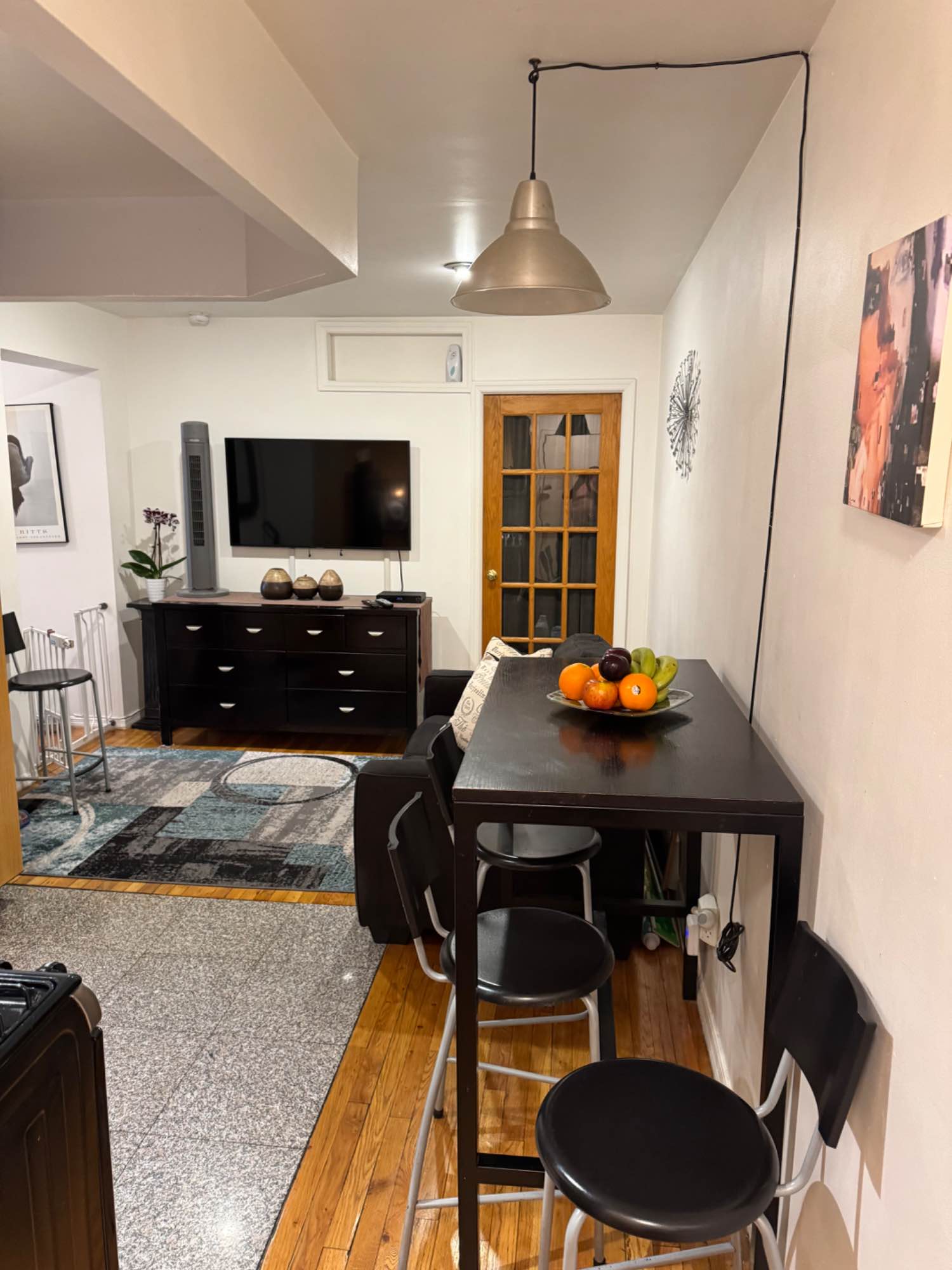 The room size is 8x10. Fits a queen/full sized bed, chest of drawers, wardrobe and book shelf. There are large windows with lots of natural light.
- We share an open eat in kitchen and living room
The building is a non-doorman elevator building with laundry and rooftop access / sundeck lounge.
We are looking for a responsible, male or female with a steady 9 to 5 job, nonsmoker who is gay/gay-friendly, easy going, and pet friendly. We expect that you are respectful, doesn't bring the party home, clean and pay your portion of the rent on time.
For more information regarding the room. Please , feel free to message me.