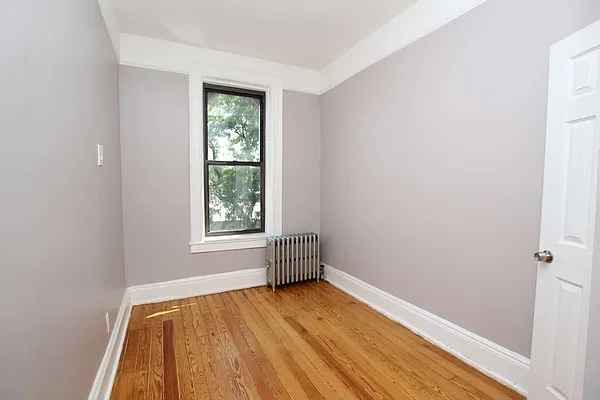 Hello! As of 10/4, my roommate I are looking for a third person to join a lease ASAP for this place four minutes from the Wilson L. It's a 3b1b, with great natural light and tons of space in the bedrooms—rent is $1160/mo with heat and hot water included. You'll be applying and joining a twelve month lease!

I'm JL; turning 23, finished undergrad a year ago and am working as a barista (+sometimes in publishing). I write (😔) and am into a bunch else (sewing, leatherworking, painting, acting sometimes, cocktails, etc.). Will send you invites for things like math comedy shows and gay wrestling. 

Anna's 22 and just graduated! She's working remotely in education and is moving from Boston. Writer, musician, and baker; enjoys books, movies, and live music of all sorts, and is always down for a good night out on the weekend. Looking to hopefully get a dog soon!

We both like to hang out in shared spaces and sometimes have people over/host visitors. Pets of all kinds welcome. We'd love to become friends, but no pressure.

Ideally seeking: someone femme or queer, responsible and communicative, and able to apply soon. Please message on Instagram with a bit about yourself!