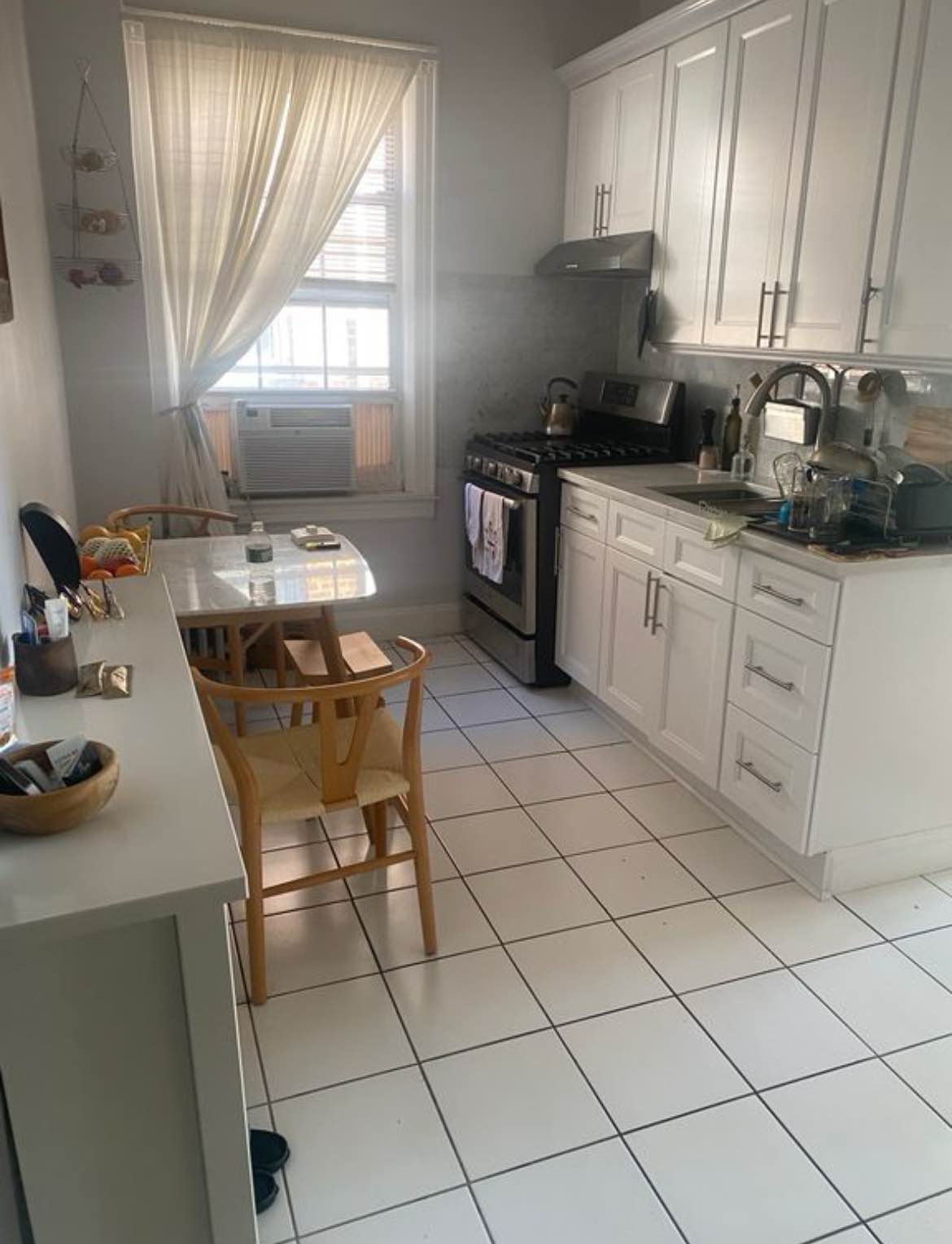 Stunning 1 Bedroom Apartment Available! For more information, photos, and to schedule a viewing, please contact me at schenkelr2@gmail.com.