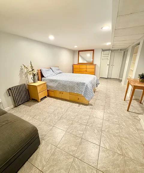Beautiful, bright, spacious, studio with private backyard and laundry available for immediate occupancy!

This apartment is rarely available. Just one block from the 2/3 BERGEN STREET Train & 1 block from Barclays Center/Atlantic Ave terminal with over 10 train lines 2/3/4/5/B/D/Q/N/R/LIRR, Target and a short walk to Whole Foods 365, Union Market, BAM, Prospect Park, Vanderbilt Ave, Trader Joe's & Much More
The apartment features a large living space, all furnished, newly renovated bathroom, good size kitchen, laundry in building. This apartment comes with a huge backyard with exclusive access. A rare find in NYC!