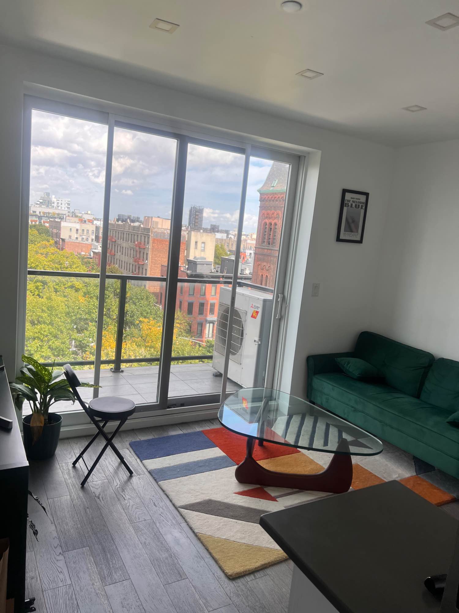 Hey everyone! I’m Christian and I’m currently looking for a new roommate to join me on a year-long lease starting January 4th. The space is smaller but really comfortable, well-located, and easy to keep clean/tidy. The total rent is around 3700 so its a $1850 split.
I am currently working in tech and dancing part time. I’m very chill, I like to go to the movies, shopping, theater shows, going out dancing etc :)
Please message me if you are interested or know anyone who is! (attached pics below)