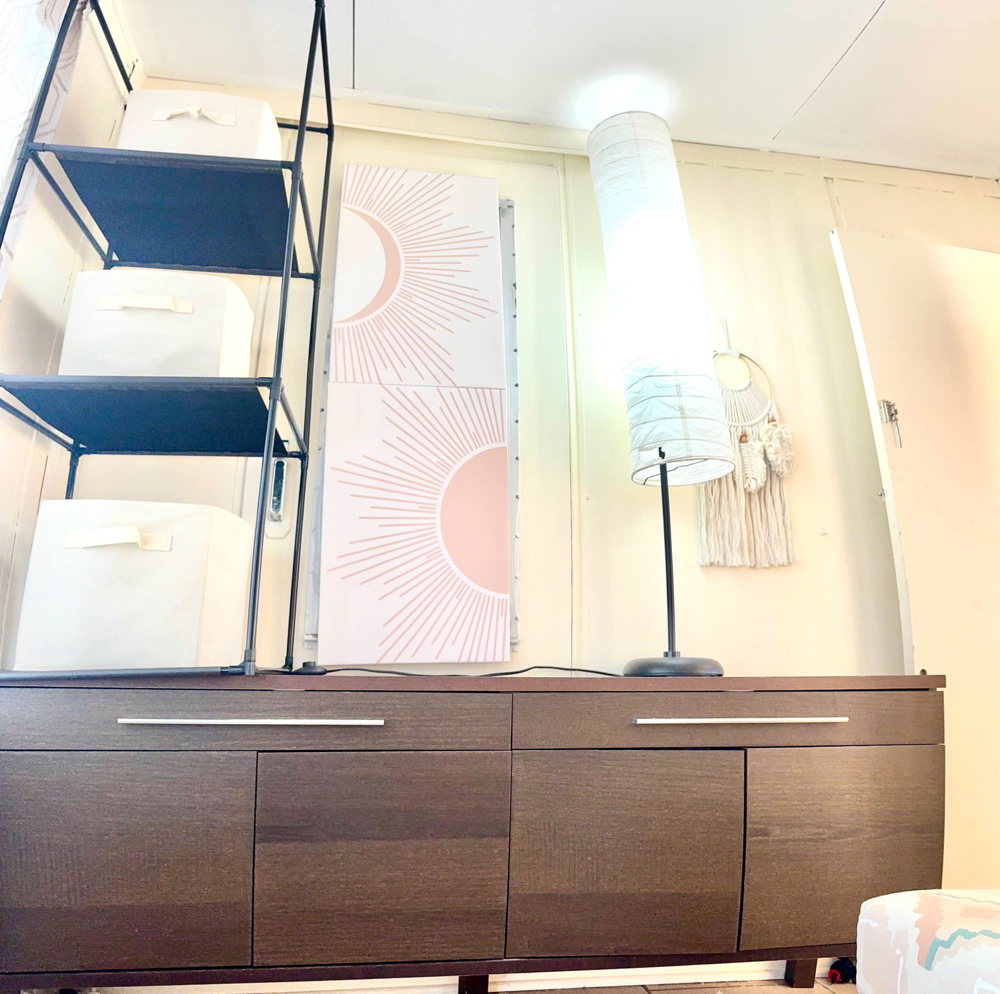 LADIES ONLY
Clean and Quiet Room Available Near Hallandale Beach Blvd
It looks much better than the pictures, I don't feel comfortable sharing pictures online, You can text me to schedule a video call on 786 368 82 82
Shared House: Join a professional lady in a welcoming home, featuring all appliances, including a washer and dryer. Enjoy complete access to a full kitchen, living room, office and bathroom.
Spacious Backyard: A large, private backyard awaits you, with outside shower for summer time, perfect for outdoor workouts, gardening, or grilling.
Safe Neighborhood: Located in a secure area, providing peace of mind.
Details:
Rental is on a month-to-month basis, requiring a 60-day notice to vacate.
Rent: $800, plus 50 % of utility costs, approx. $150 extra (cable, internet, water, and FPL).
The room has its independent entrance, and street parking is available.
A security deposit plus one month’s rent is required.
Conveniently situated near shops, I-95, and the beach, with easy access to the express lanes for north or south travel.
Preferences:
Ideal for working women who speak English, Portuguese and Spanish.