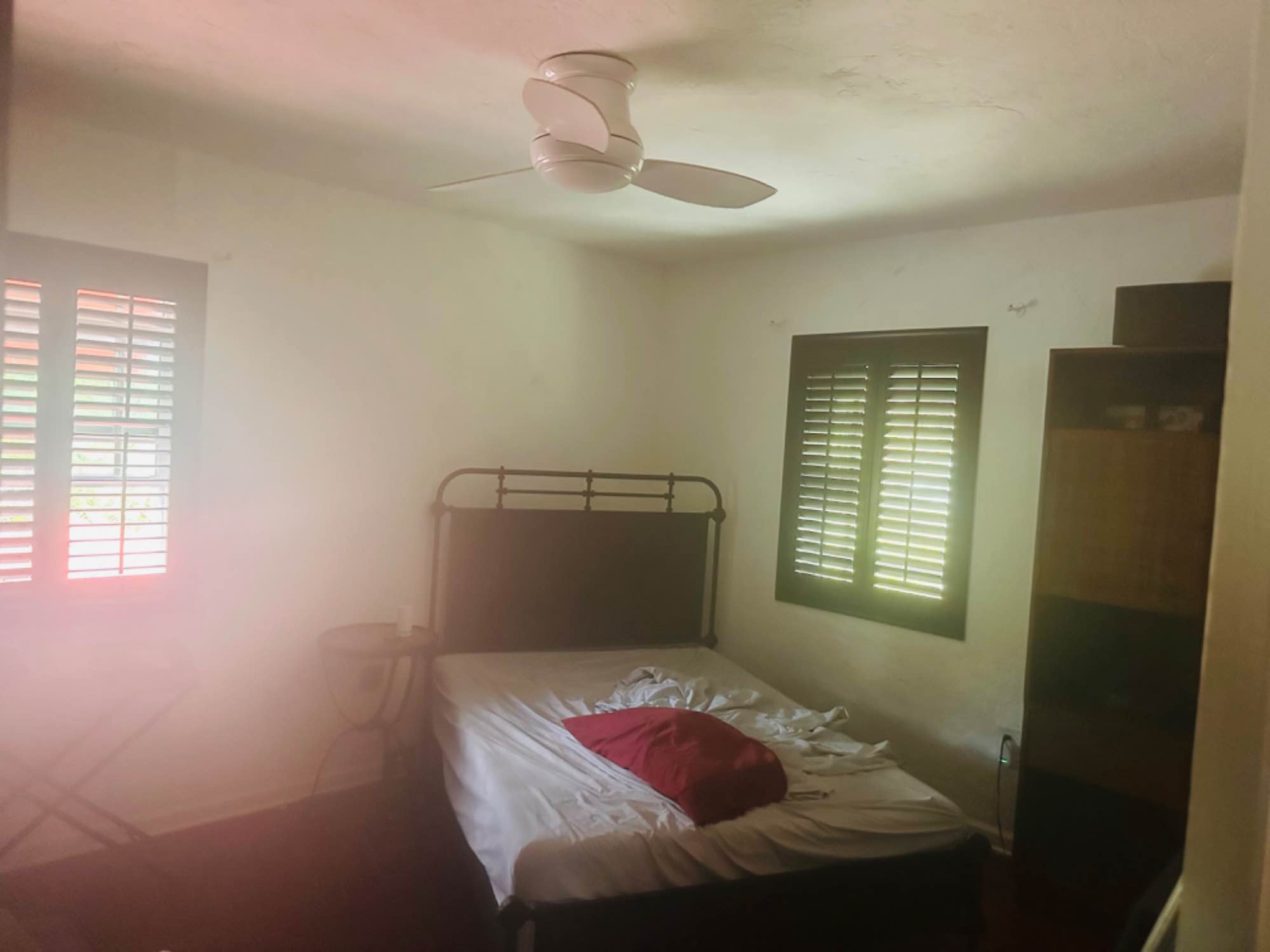 professional malw who travels for work looking for a roommate for an upper Eastside pool house in Miami. Convenient between Fort Lauderdale and Miami near the 79th St., Causeway. Will have private bedroom and a bathroom included Wi-Fi and utilities included. Off Street parking
