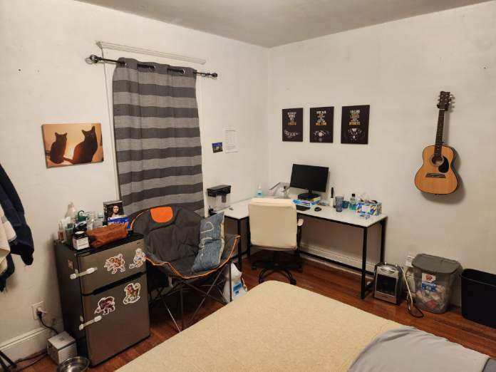 2 professional males looking for a third in our apartment in Brighton. Water included. Will need to pay for electricity, gas, and internet. Shared bathroom, kitchen, living room, and dining room. Laundry in basement. Off-street parking available. Room will be unfurnished. No pets. Current lease goes until August 31. Please reach out if interested.