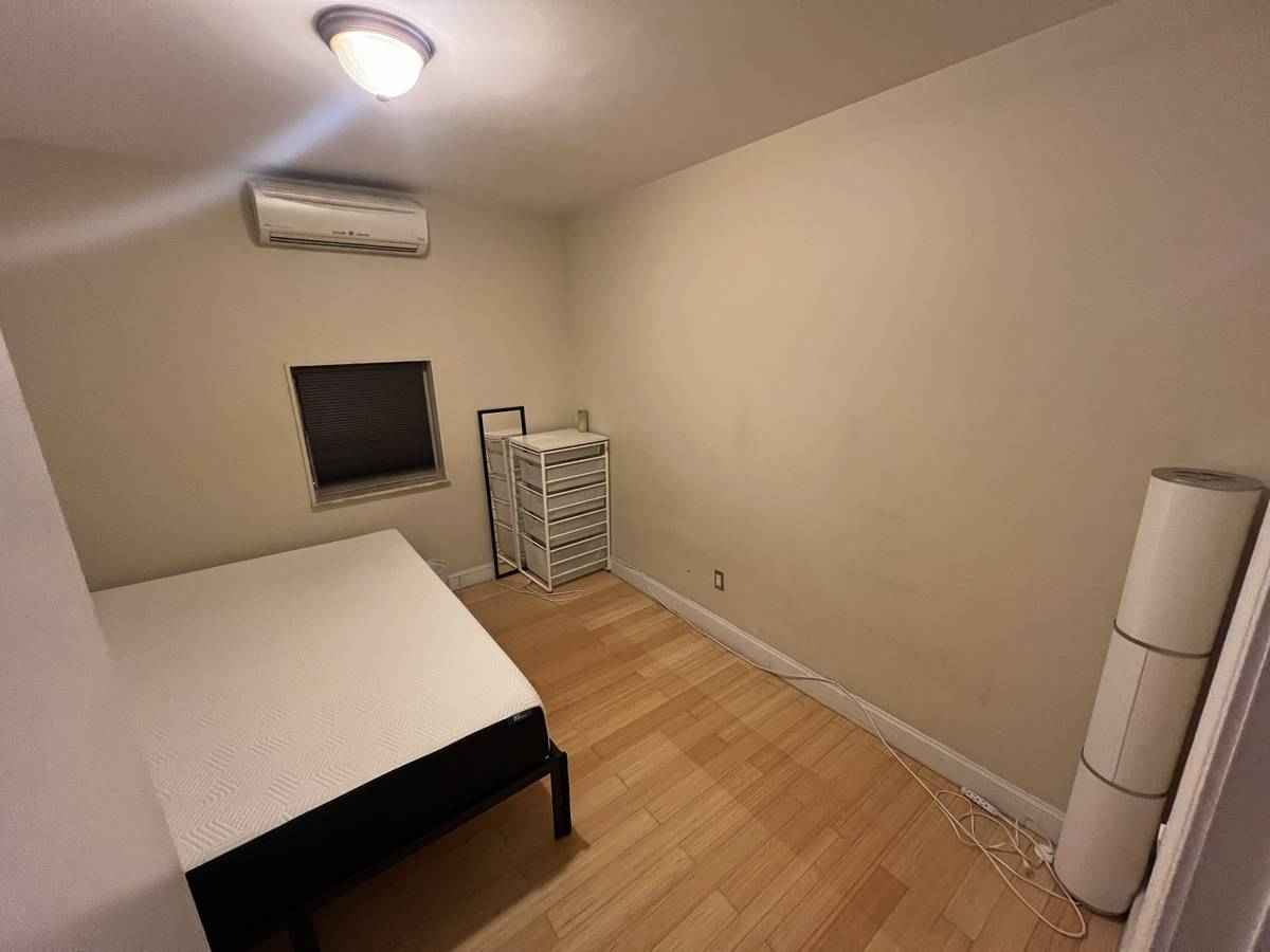 Hi! My friend (27M) and I (28M) are looking for a roommate in our spacious 3-bedroom Alphabet City apartment on a quiet, but fun street. The apartment has a fully equipped kitchen (I love to cook and consider it to fully stocked) and a large living area perfect for relaxing.

We have high-speed internet (Fios), central A/C units in every room, an in-unit washing machine, and a dishwasher. It's a third floor walk-up in a small building that has only three units, one per floor. The other folks who live in the building are very nice and the landlord is a decent guy who doesn't really give us any problems.

Room is partially furnished with a comfortable bed and a clothing rack for immediate move-in with a monthly rent of $1,850 (plus shared utilities averaging ~$70/month) and is available with flexible start date, 9/1/25, 9/15/25, or 10/1/25 through 7/31/26. Would love to answer any questions you might have!