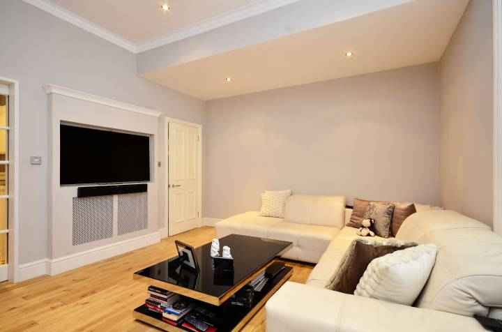 Newly renovated, gorgeous, quiet, clean, very bright & sunny large 2 bedroom apartment facing the street with a living room & open kitchen with bar:
Kitchen:
* Top of the line stainless steel appliances including refrigerator and range
* 42" Custom made cabinets with self closing doors
* Open kitchen bar
Bathrooms:
* 20" deep acrylic tub
* 24" solid wood vanity
* High grade fixtures including porcelain tiles
Living room/bedroom:
* 10 foot ceilings throughout the apartment
* Blinding sun light throughout the apartment
* 8 foot solid core closet doors with shelving in bedroom and living room
* Washer and dryer in the apartment
* Wide planked first quality Oak flooring throughout bedroom
* Floor moldings throughout
* Recessed Lighting
This 4 story walk-up apartment building is located on a prime, tree lined quiet block in the heart of Crown Heights near all shopping, boutique stores, restaurants, schools, a short walk to the Brooklyn Botanical Garden, the Brooklyn Museum and Prospect Park and the # 3 & 4 train line placing you within 20 minutes of downtown Manhattan.
The building has a full time repairman and superintendent and is lit up at night like Times Square.
* Full time repairman and superintendent
* Front of building is lit up at night like Times Square.
* Pets Allowed
* Guarantors are accepted nationwide!
* Heat & hot water included.