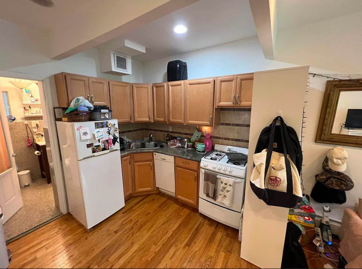 Room rental in Midtown East, Manhattan - entire Room