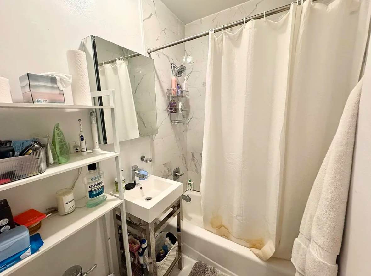 Room rental in 416 Lafayette St, New York, NY 10003, USA - entire Room