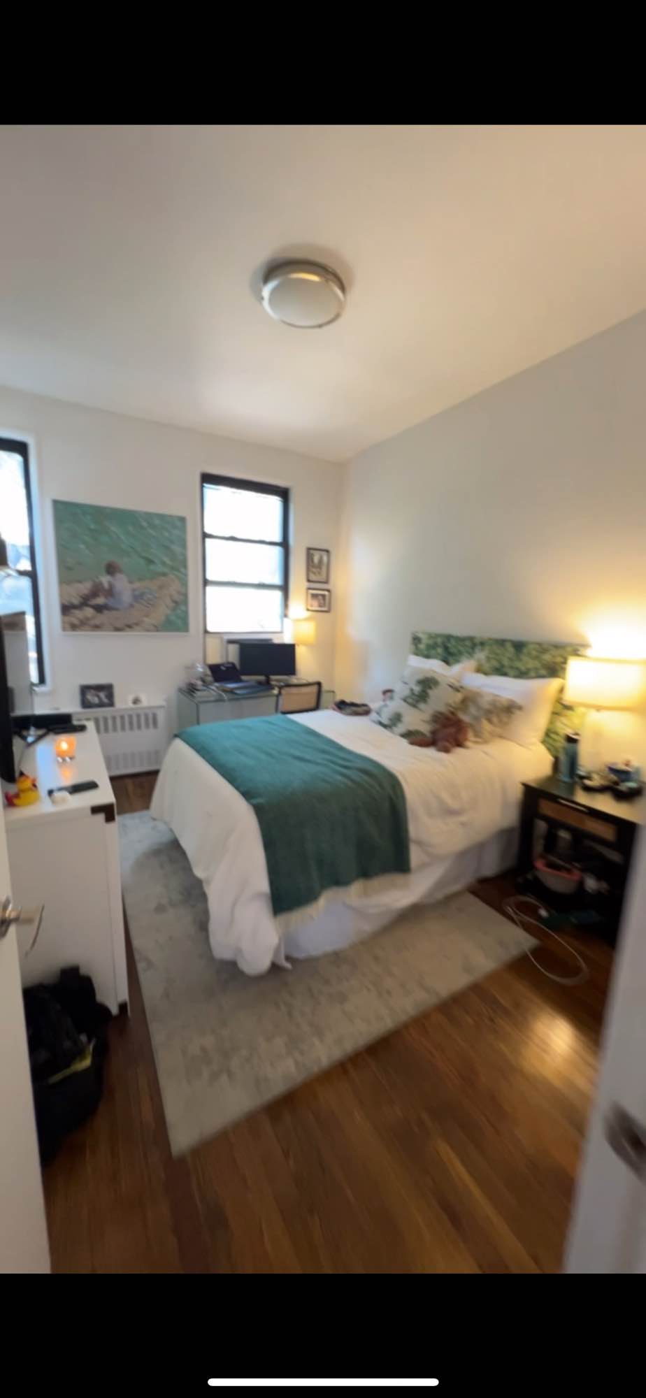 Furnished / Large 2 bedroom 1 bath in West Chelsea, full floor of a converted brownstone. 3rdfloor walk up, lots of light, total gem!

My roommate is moving out in September I’m looking for someone to take his spot on the lease and live with me. Reach out with any questions!