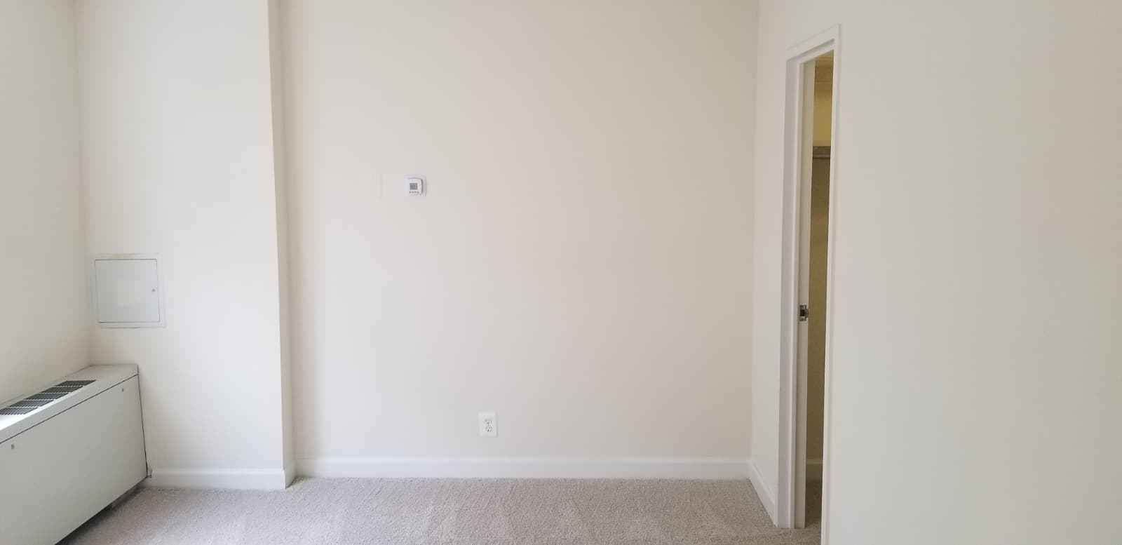*Special: Rent for $1140 if you sign lease no later than August 22, 2025**
Rent: $1240
Looking for a roommate for my 2B2B apartment in downtown Silver Spring. The apartment is over 1200 square feet with a balcony. Your space gets the best light in the unit and comes with a private bathroom and walk-in closet. Kitchen and living room are fully furnished, so you only need to bring what you need for your room. Building amenities include a gym, concierge, same floor laundry, bike/pet room, grill/patio area, regular social events and free fitness classes. Parking is available for additional monthly cost.
Rent covers all utilities except for electric and internet (~$30 per month). Move in date is September 29, possibly earlier for the right person. Please reach out for details and to see the unit.