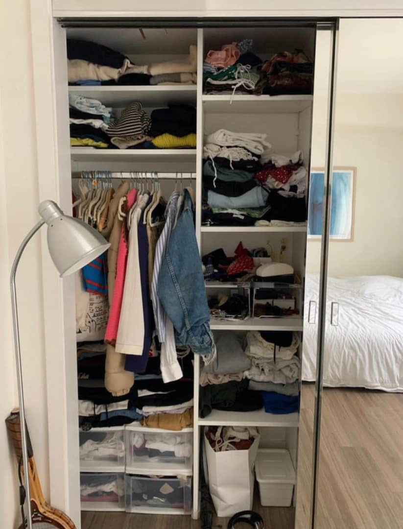 This is a private Studio, FULLY FURNISHED/ ALL UTILITIES PAID/NEWLY RENOVATED with private (back) entrance, and you'll easily make your way around the neighborhood on foot, bicycle, or using a car.
Furnished with everything in the picture, Negotiable if furniture is not needed, rent can be reduced instead. There are also plenty rideshare options to take advantage of. Flexible leasing options... month to month, 6 months, or year.
Fully stocked Kitchen (stove, refrigerator, microwave).
-Laundry room (Private)
-Comfortable accommodations including brand new memory foam Leesa mattress, west elm couch, 40'' TV (netflix, amazon and hulu)
-This is an apartment that is located on the backside of the house, it is attached. It's a separate space and with a separate yard. So you have nothing to share.
-Private driveway for your car.
-Large outdoor dining table, perfect for eating outside on a nice night or having your morning coffee beneath our pecan tree.
-Community driven neighborhood, safe and walkable.
-Washer/Dryer Included in unit.