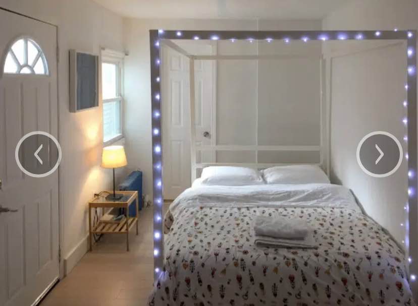 Hello! My partner and I are looking for a roommate for a very large 3-bedroom apartment in Bushwick with a big, super nice backyard! The apartment is 2 floors with a big, open lower level, and has our own laundry room with a washer & dryer. We have a cat named Merlin who is very friendly but unfortunately cannot have other pets. You would have your own room, private bathroom, and plenty of space otherwise. My partner and I are pretty chill and easy going and like hanging out, doing art/music/creative projects, running & climbing, nature, gardening, video games, watching tv, dancing, etc. Generally just looking for good vibes and, not a requirement but we’d love to do the occasional fun housemate activity together!