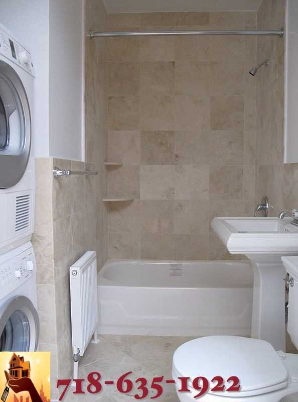 Location: West 50th st
4 Bed 2 Bath
Room Prices Below:
Room 1 - $1,899
Room 2- Please Inquire About Pricing!?
Room 3- Please Inquire About Pricing!?
Room 4- Please Inquire About Pricing!?
Must See! Gorgeous, Bright plus Spacious 4 bedroom 2 Bath. Please text/email for immediate viewing .
This beautiful four bedroom apartment has wood floors, great details, ample closet space, and high ceiling. There is LAUNDRY and super in the building.
It is only 5 to 10 minute To EVERYTHING!!