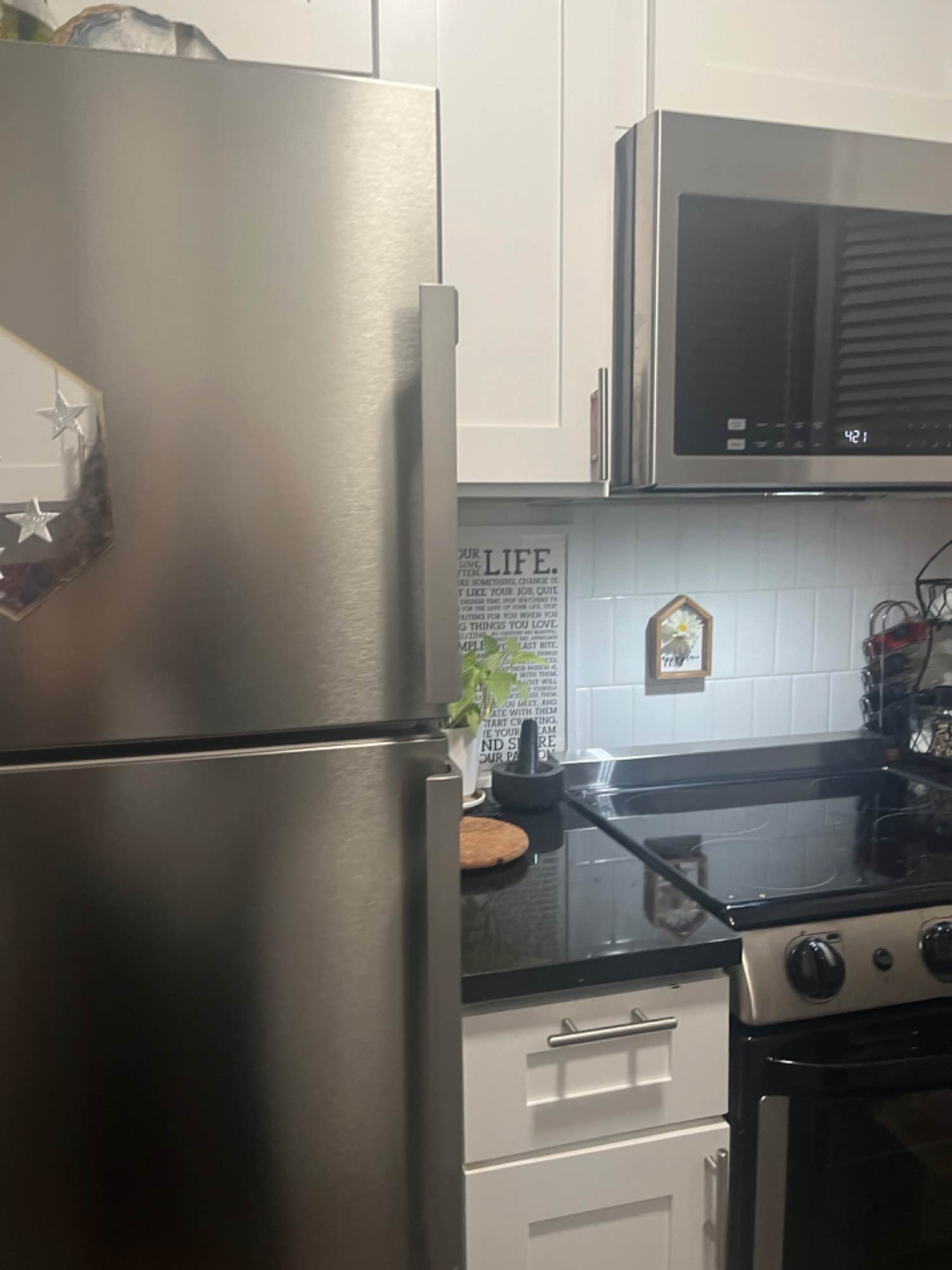 Very peaceful, quiet, clean and respectful environment.   
We prefer someone that is extremely clean, calm, quiet and very respectful.  Roommates fully vaccinated.
Deposit can be used for last month rent.

Note: 
1. No smoking, alcohol or drugs used permitted. 
Looking for a someone that doesn’t consume any.  

2. No extra visitors only in the visiting lounge. 

3. No overnight guests. 

4. Quiet time is from 10 p.m until 7 a.m

5. Payments must be made before 30 th of each month

6. Lounge access. 

New York City can be a very busy and hectic place where peace and quiet is hard to find.  This is why this space is set up for you to recharge and focus with no distractions. To aim on what you want to accomplished in NYC without distractions. If this is what you are looking for this is your space.