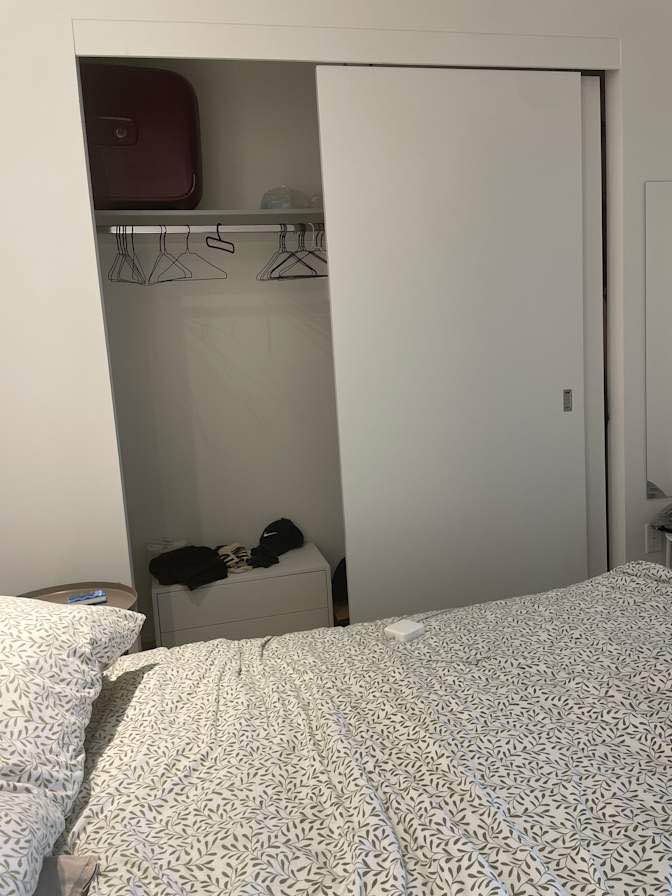 Unfurnished room

Discover your new room in the Distillery District’s area, a warm and quiet place at just 5 min of the new Biidaasige Park
[This is a 4 month lease Takeover that can be renewed]

Access : Bus and Street car (504/503/121) - Parking included

Location Highlights : Surrounded by shops, groceries stores, restaurants and green space

Apartment Features : 5 appliances - fridge, stove, dishwasher, washer, dryer

Building amenities : Gym, Spa, Bbq area, 2 Theatre room, Co-working space, Pool, Music room, Sharable patios spaces and party’s rooms