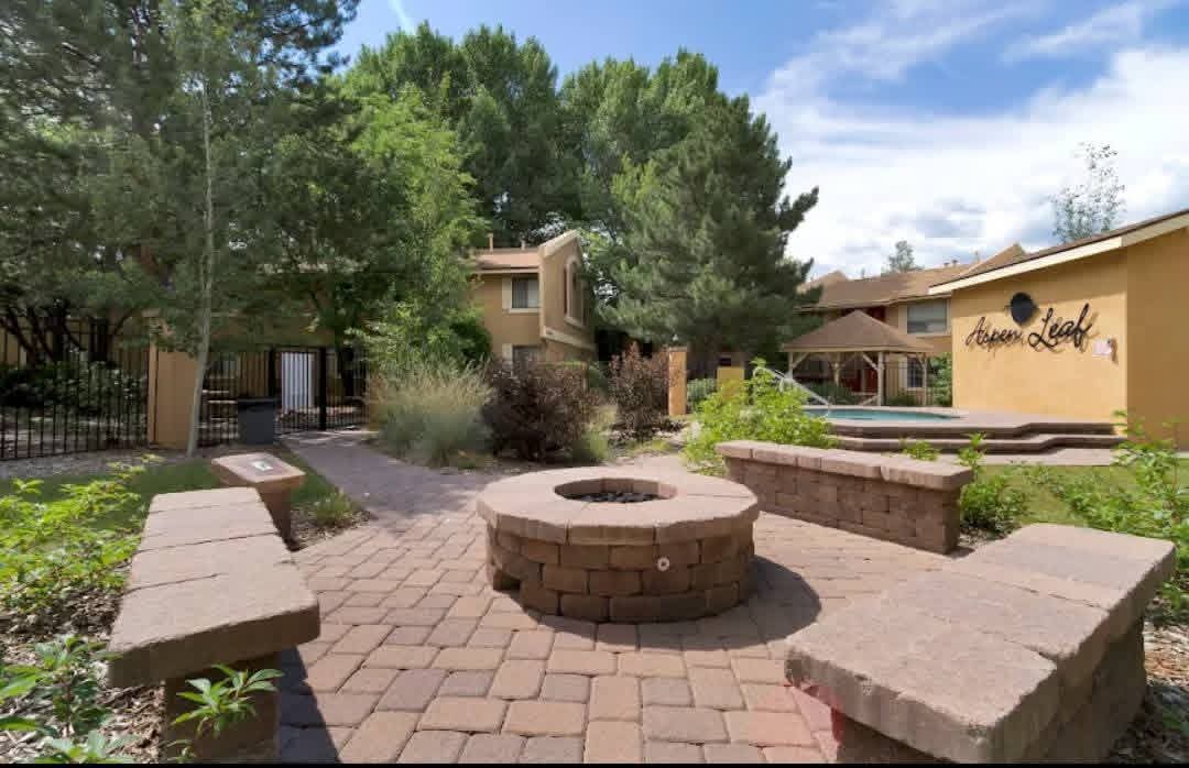 it's a smaller, cuter complex relatively close to campus (right behind cane's). it's about $930/month plus shared utilities; it usually comes out to about $1100-$1200 altogether. the room is quite big and has a walk-in closet, and it will be empty and thoroughly cleaned when moving in! the apartment is already furnished and decorated although it may vary slightly from the photos! the complex has a hot tub, small gym, communal laundry, parking, and is close to restaurants and shopping. 