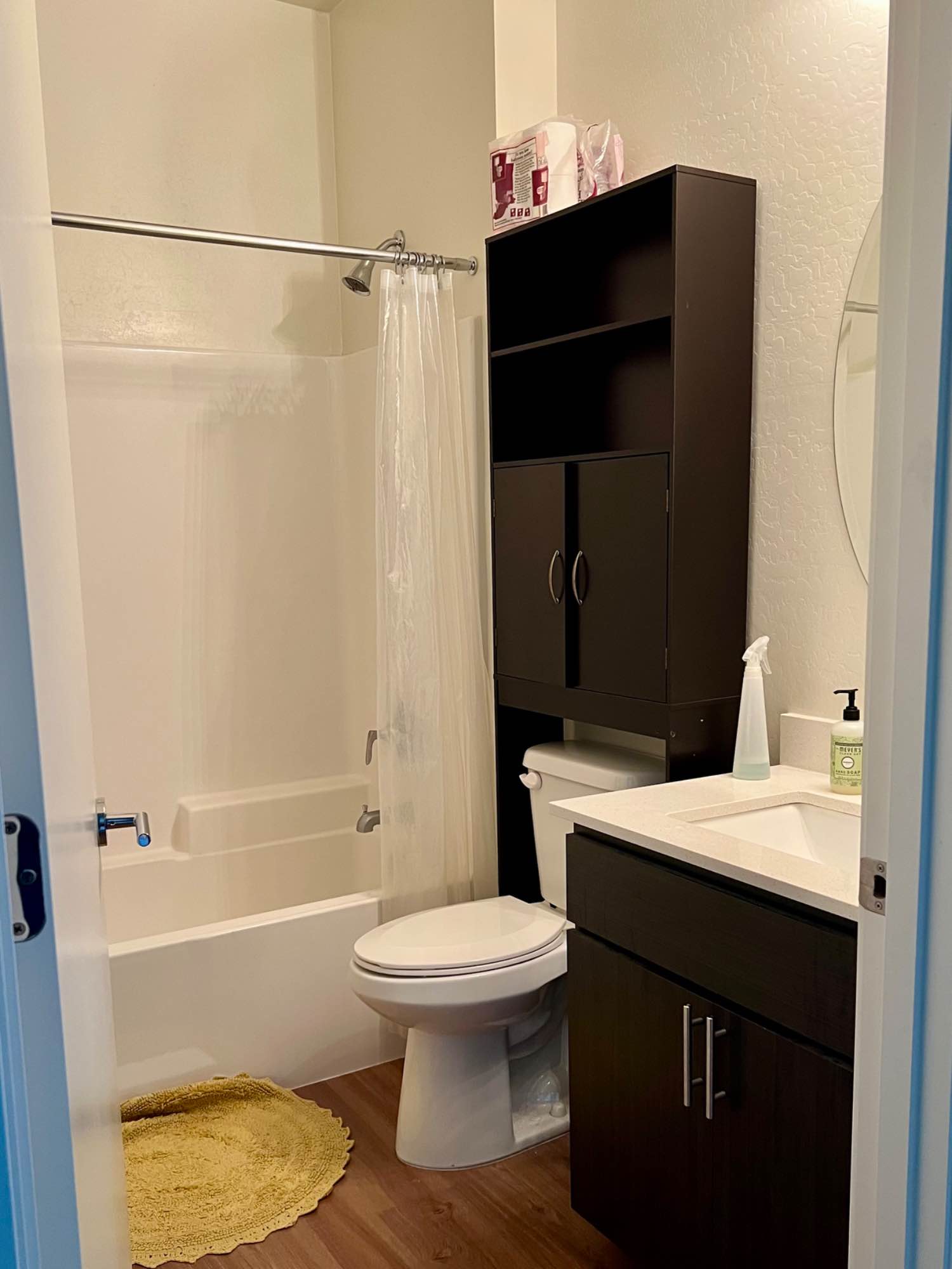 Hi! I’m looking for a clean and respectful roommate to share my home. I have one sweet cat who mostly naps and keeps to himself. I work Monday through Friday with children, so I’m out during the day and usually enjoy quiet, introvert time in the evenings to recharge. I’m vegetarian and would prefer someone who is okay with that (bonus points if you are too!). I’m nonbinary and would feel safest living with someone LGBTQ-friendly or inclusive. The home is kept tidy and peaceful, and I’d love to live with someone who values good communication and a calm environment.