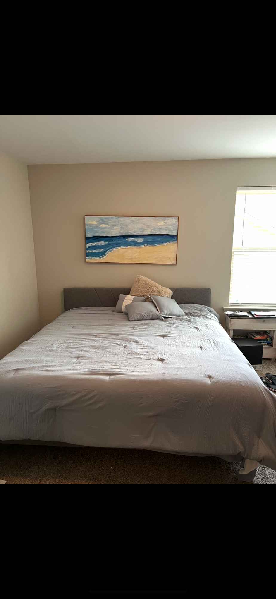 Looking for Roommate for a private furnished bedroom and bathroom.  Also includes bonus room.  Community pool across the street.  Shared kitchen, laundry, and common space.  1000 per month and includes utilities and internet.  I have a small Yorkie, another dog might be ok, but please no cats.  Must pass background check and show proof of income.  Thanks!