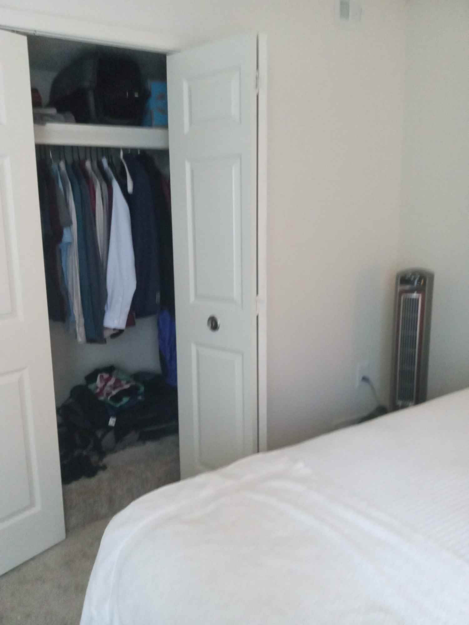 Room available in apartment complex overlooking pool.  Quiet.  Landlord is 60ish progressive female