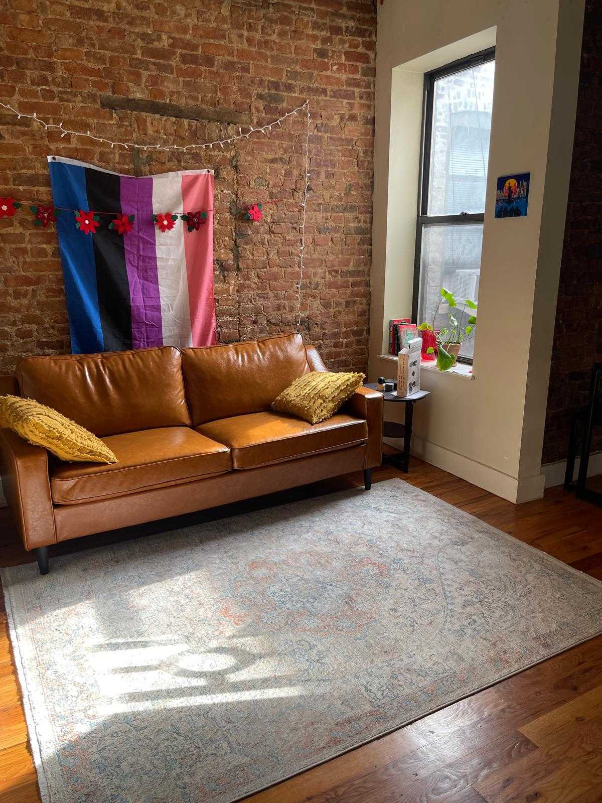PRIVATE BEDROOM in a 4 bed / 2bath will be available for a JUNE 1ST MOVE-IN in prime RIDGEWOOD / BUSHWICK neighborhood with a potential earlier move-in date.

We are looking for someone to sign on a 1-year lease. 

PRIVATE BEDROOM. The room faces the front of the apartment with lots of direct sunlight. 

REQUIREMENTS: Must pay $1087.50 deposit and submit rental application to the property management to secure the room.

ROOMATES: Us roomies are friendly and laid-back. We hang out with each other in the common spaces and are a solid community. We are a mix of creatives and hybrid 9-5ers. Our ages are 24, 26, and 27. 

YOU: POC/LGBTQ+ friendly. We are all calm, quiet, considerate, and chill, and are looking for someone with a similar vibe. 

