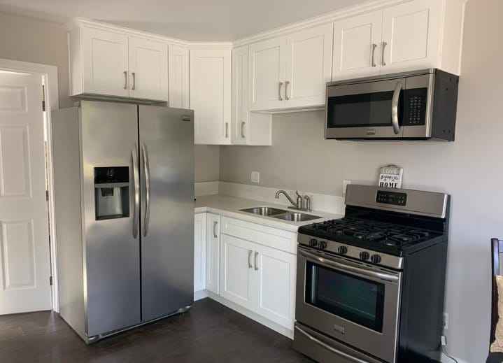 Cozy Home is a 2 bedroom 1 bath private home. Original hardwood floors and tile. Red cedar cabinets. Quick access to the I-5 or I-8. Groceries, gym or laundromat is within walking distance. Patio area in shared yard. Bright and airy. Dedicated parking on site. Schools within walking distance. A hidden gem.

This property is shown with furniture to give you an idea of the size.

Military welcomed!

Solicitation of business propositions are not welcome. I repeat, we do not sublet!

Included at No Additional Cost:

- High Speed Wireless Internet 
- 1 Cable Box
- Dedicated Parking on Site
- Water 
- Garbage/Recycling/Composting
- Outside Patio Space
- Landscaping
Contact on 
jonesbryan1104@gmail.com