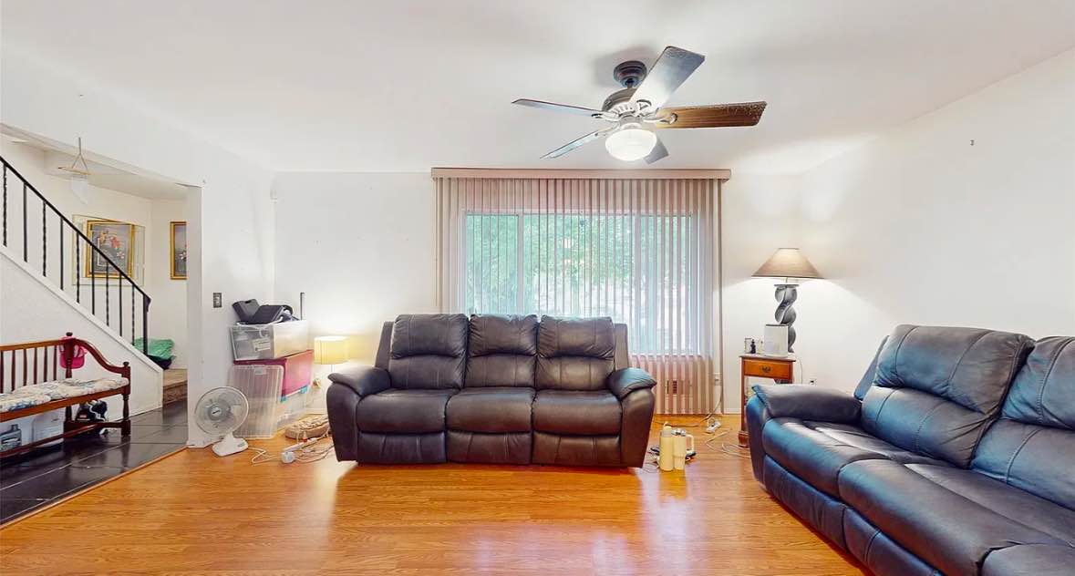 Greetings, a private studio is currently available for rent. It comes fully furnished, but can also be provided unfurnished if desired. For more detailed information, please feel free to reach out to me via email: veronicafranca327@gmail.com. The rental agreement is flexible and can be tailored to your needs.