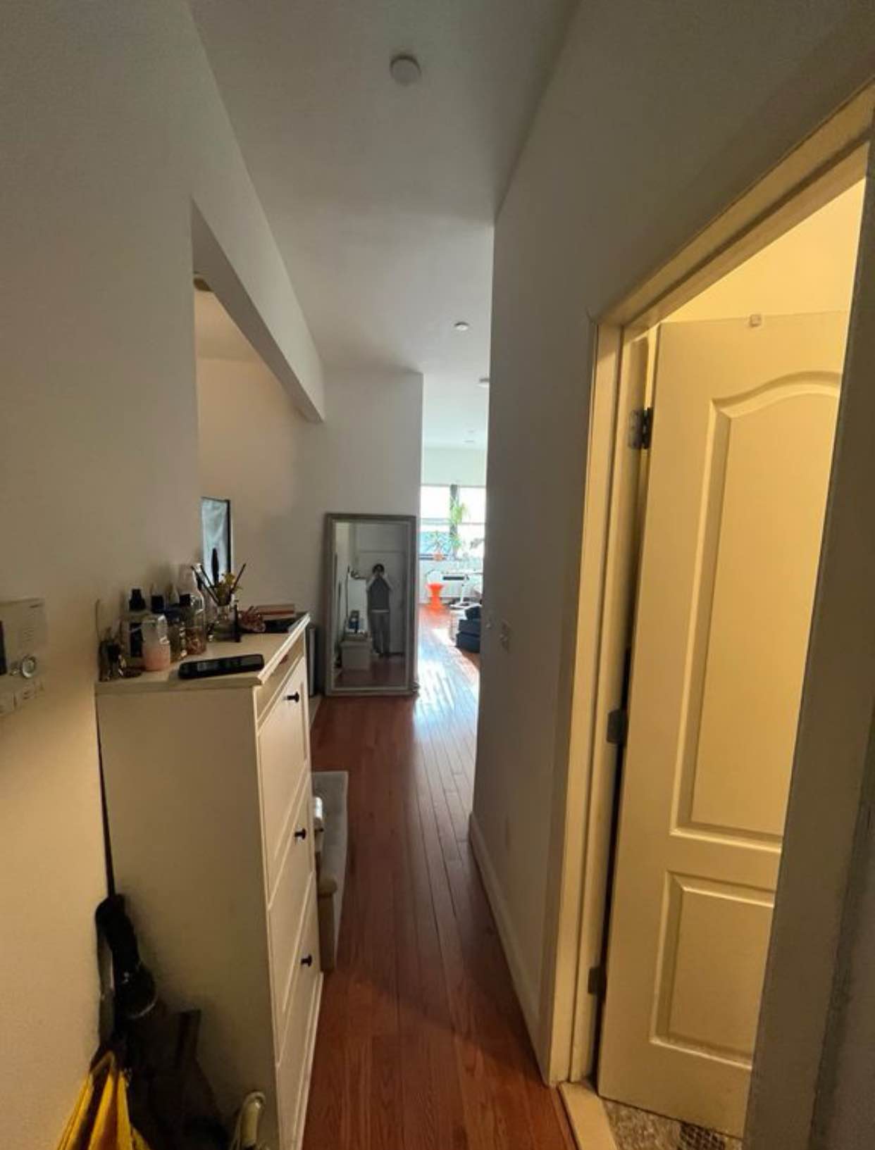 Amazing Deal

Prime location West 135 street & Adam Clinton

Near B/C/2/3 Trains

Queen size bedroom

Two large Closets

Large living space

Laundromat Nearby

If you’re interested kindly email grace.abbottt@outlook.com