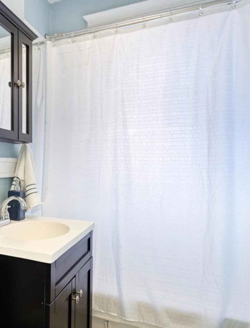 apartment for rent! One bedroom, perfect for a responsible tenant. Contact Schenkelr2@gmail.com for details.