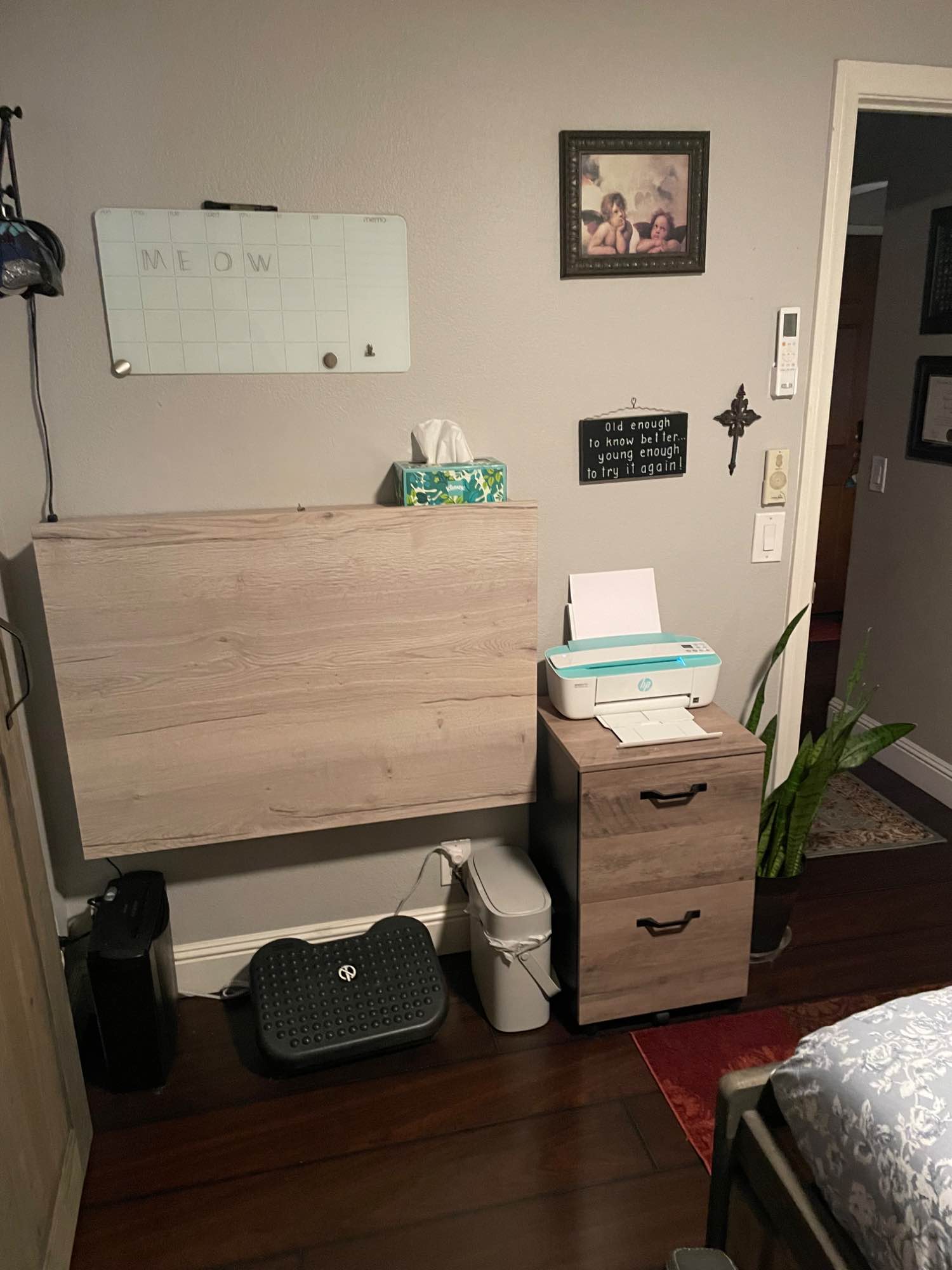 Fully furnished beautifully updated condo in the vibrant and safe neighborhood of Normal Heights. Adams street 2 blocks away where the well known Adams street festival is held annually, vintage shops, restaurants, nightlife, shopping, businesses and more all within walking distance! Conveniently located 2 blocks from the #10 and #11 bus line. Downtown and Airport 10-15 minutes. Snapdragon stadium 10 minutes! This rental is for one fully furnished bedroom which includes computer and work station, plenty of storage, built in dresser and spacious closet! Will have use of second full bathroom as your own, shared living, dining and kitchen. Small yard with beautiful landscaping and use of Trager smoker! Zoned air conditioning and heating for each room through “split-mini” hvac units. Owner has one small dog, and one additional animal can be considered with deposit and approval from owner. All utilities/wifi included with cost of rent!