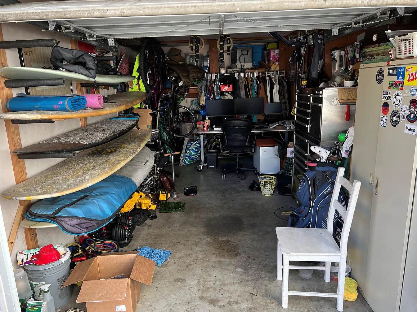 Lowkey female couple in master , the other room is available and comes with a full bed frame and mattress 

