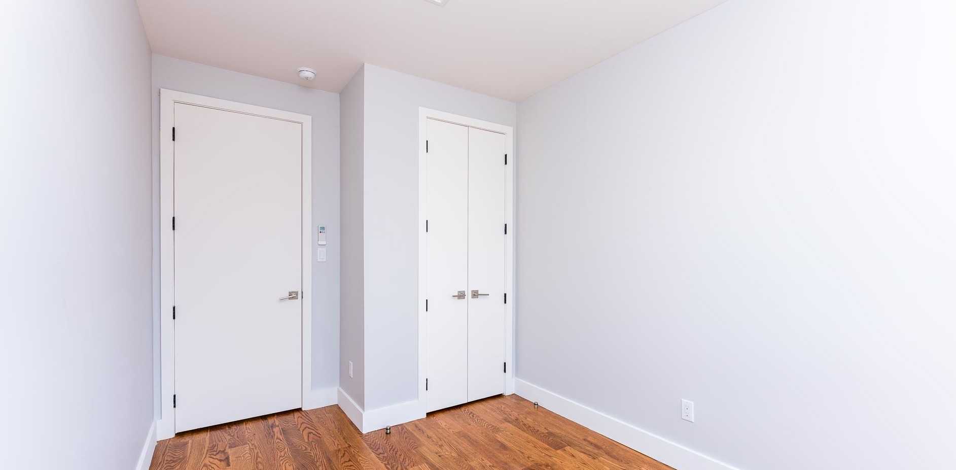 Newly renovated apartment building in East Williamsburg, a few minutes walk from the Montrose L station. Private bedroom large enough for queen sized bed and a desk. Living room already furnished! Laundry in building, and shared rooftop access. 2 chill, male roommates seeking third, ideally someone with a stable job with a reliable source of income. Both roommates you'll be joining work in tech and are respectful. Bedroom currently has a mattress, bed frame, standing desk, and small cubby, which we can discuss leaving or me getting rid of prior to you moving in. 