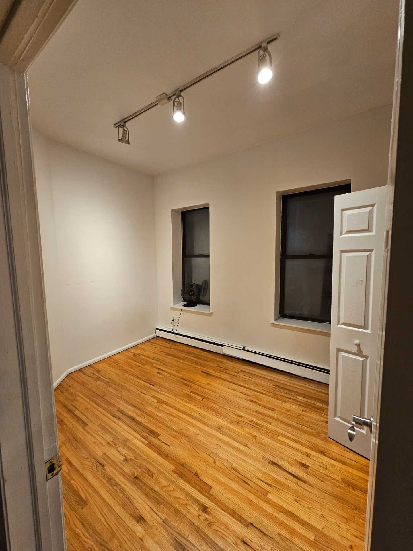 This is a Hell's Kitchen apartment with a large living room, dining area and kitchen (pots, pans, plates, bowls, cups & mugs, vitamix blender, air fryer and silverware available for use). The living room has a couch and a large TV. There is one family sized refrigerator and two mini fridges.
Wifi will be included.
The current lease ends on April 30th with an option to extend through the landlord.