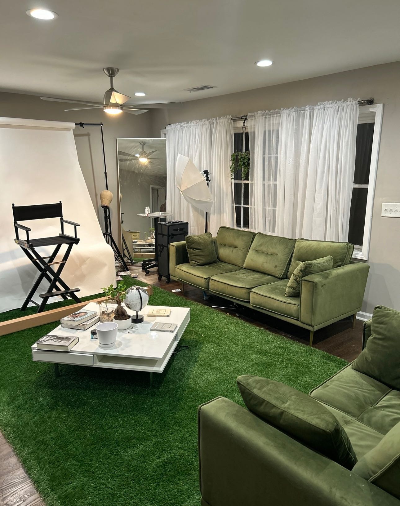 MOVE IN TODAY! $875 a month! ALL UTILITIES AND WIFI INCLUDED! Quiet neighborhood ! Message me to set up a tour. 1st come, 1st serve! 