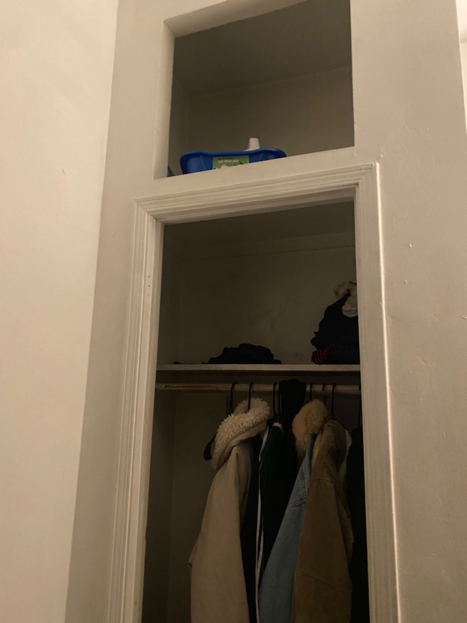 Room is perfect for an individual looking to sublet for two months. The roommates here enjoy their private space. The apartment itself is always  quiet. Right in the heart of lower east side!

The room comes furnished with bed frame (no mattress you can bring your own or I can provide an air mattress for the time!). 