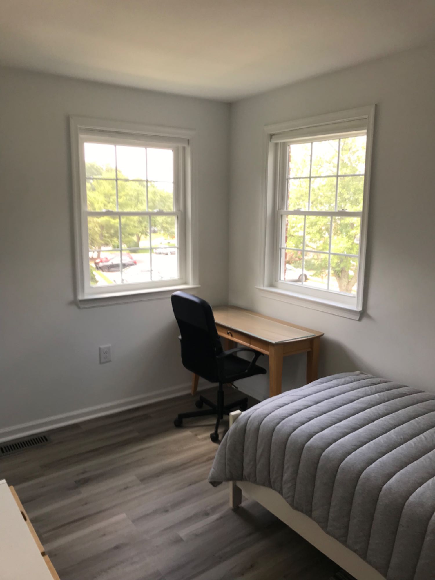 Looking for MALE Roomate only.
About the Location: The townhouse is in a very convenient, quiet and nice location in Vienna and is only 5 minutes from Tysons Corner Mall, I-495, I-66, Orange line (Dunn Loring) & Silver Line (Tysons Corner) metro stations and there are lots of restaurants nearby. There is also a bus station right outside the community and it is only 1-2 stops away from the Metro stations (in case you don't have a car). 
About the room: New renovated private bedroom with Shared renovated full bathroom, closet, FiOS Internet high speed are included in the rent. The shared bathroom is shared with only one person.
No limitation on parking.

One month's rent required as a deposit and credit check required. The leasing contract is month to month.
No smoking in the house and no pets.

The rent $850.00 no included utilities.
Kitchen and laundry will be shared with house owner.