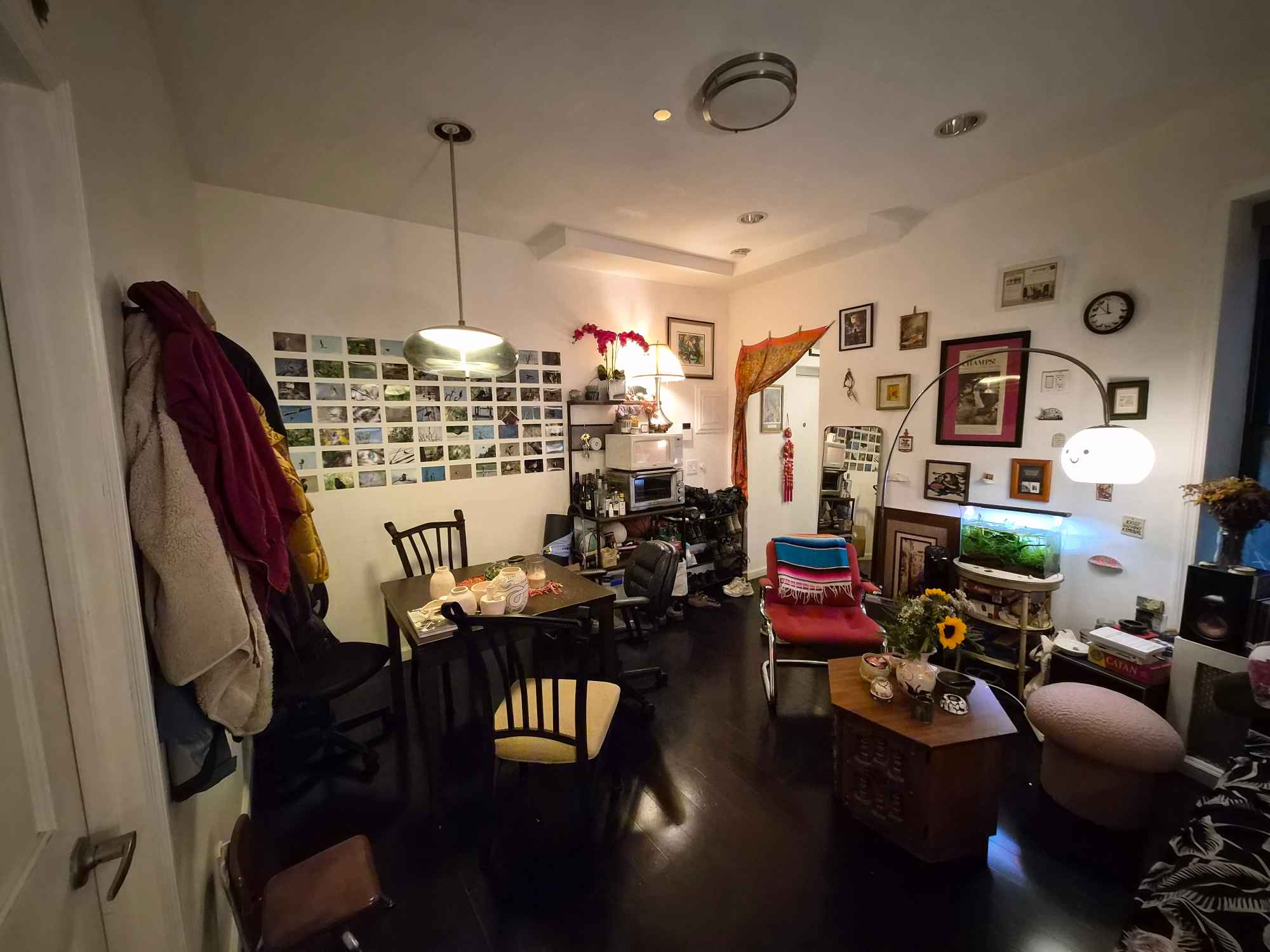 Hiiii!
My dear friend Jo and I are looking for someone to join us in our home! There's still about 5mo. on the lease so a longer sublet is preferable, but we can be flexible!
Our 2nd floor apartment is about 900sqft with a sizeable shared living space. The B/D is a 2min walk, with the 6, F, A, and J within 5-15 mins away. We also have Sara D Roosevelt Park directly across the street.
Utilities are about $100 a month.
Jo and I are pretty clean and tidy. We don't expect anything more than cleaning up after yourself, and a bit of shared chores.
We are both outgoing, personable, and have lots of things going on either at home or out and about. I personally love to cook and would welcome a cooking partner!
Looking forward to getting to know you!
Feel free to shoot me any questions!