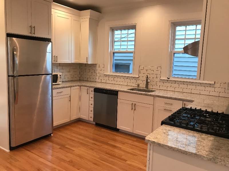 Cozy 1 bedroom apartment for rent. Utilities included. Pets Friendly 