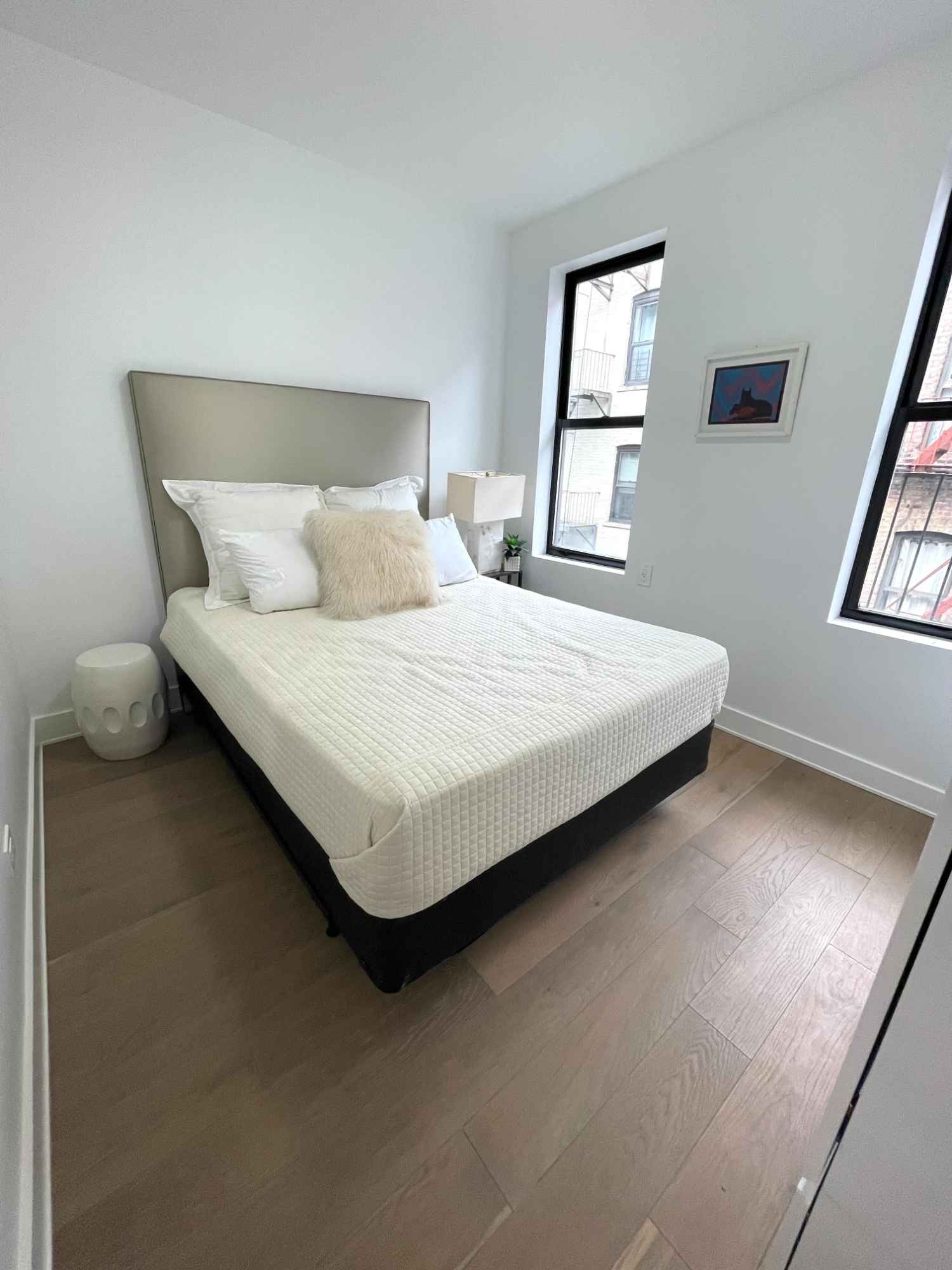 Furnished private bedroom with shared bathroom in 2BR/1BA in UWS. $2,499/month, available starting September 15, 2025 (1-month minimum).

Prime location: 12 min walk to Columbia, 12 min walk to Subway line 1, 4 min walk to A/B/C/D lines. 2 blocks away from Central Park. Close to H-Mart and Whole Foods.

Address: 65 W 107th St., New York 10025.

Utilities and internet split equally (<$100 per month). 3 flights walk-up, bike storage, intercom system, plenty of street parking. 

Your bedroom is the larger one (11’4” x 9’3”) with a queen size bed and large closet.

You’ll be sharing the place with me. A little about myself: 22-year-old software engineer, in-office Monday-Friday. In my spare time, I like to read, play tennis/pickleball, and explore the city. I value a clean and tidy space and hope to live with someone who feels the same. I usually don’t have guests over, and my quiet hours are between 9:30pm-6:30am. I’m looking for someone who is comfortable with that.

Please email me at maxsye2021@gmail.com if interested!