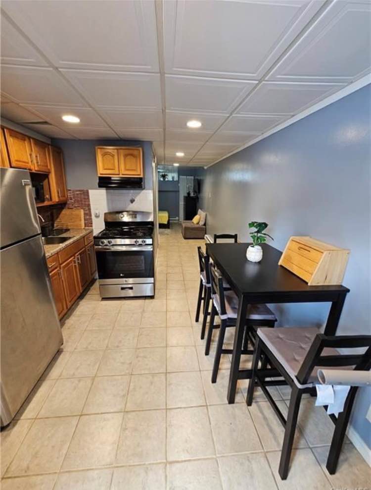 Hello, I have a spacious and well furnished room and it is still available for rent. Apartment comes with lots of privacy like a private Bath Closet Entrance and Kitchen so you don't have to share anything with any other tenants. Lease terms is month to month which include utilities. Drop your contact and I will message ASAP or send me a mail containing your cell number on Christianstylex@outlook.com thanks 