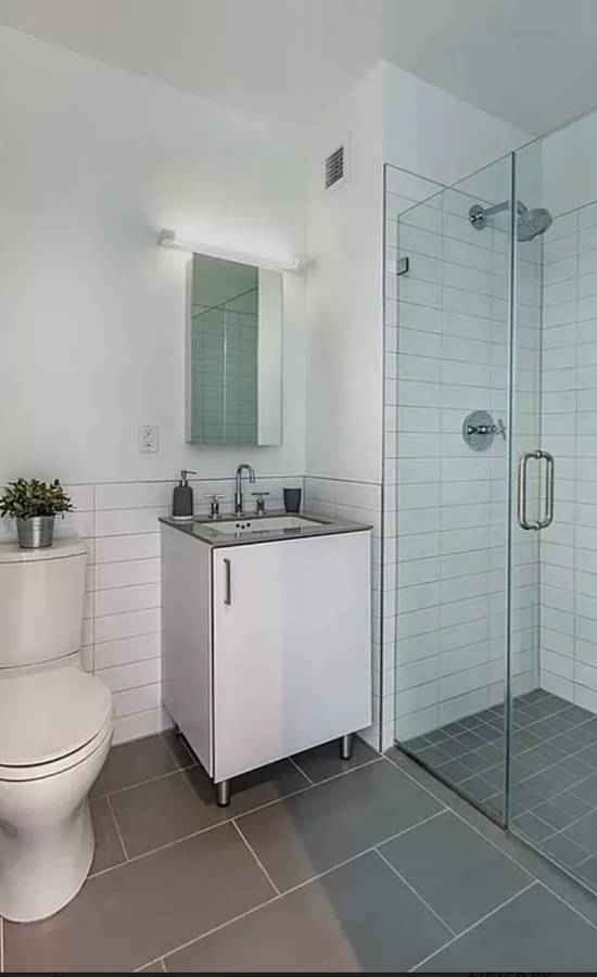 Looking for someone to take over my studio apartment. Available for IMMEDIATE move-in. Lease runs though September 2026.
Details:
Large Studio (466 ft sq)
Pet-friendly
Amenities include a pool, gym and lounge ($45 monthly fee)
Washer & Dryer on every floor of building (Conveniently located across the hallway of this unit)
Located right across the MoMa PS1 and a Trader Joe’s
GROSS Rent: $3595/mo with 1.25 months concession
NET Rent: $3145.62