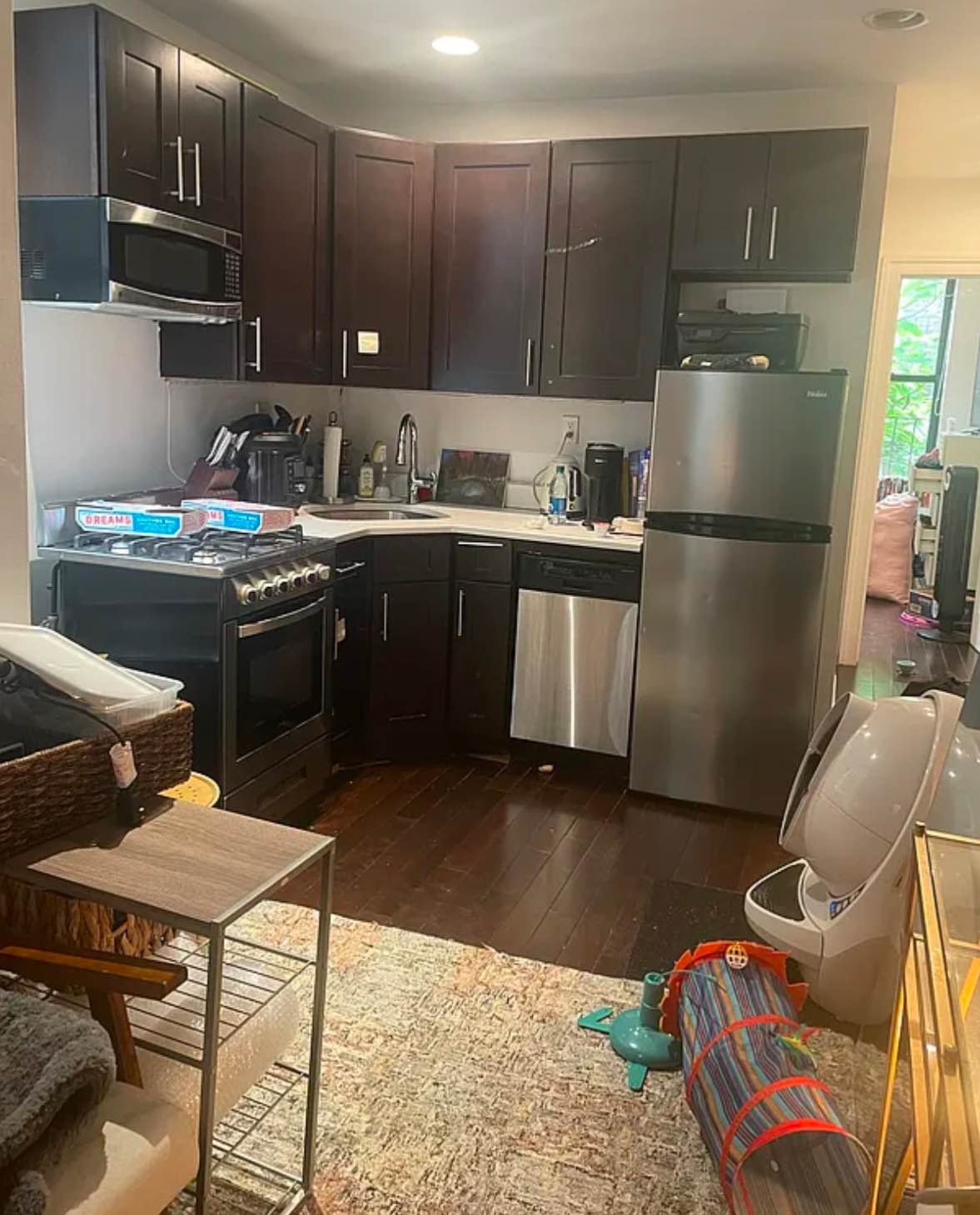 Room rental in 220 E 78th St #11, New York, NY 10075, USA - entire Room