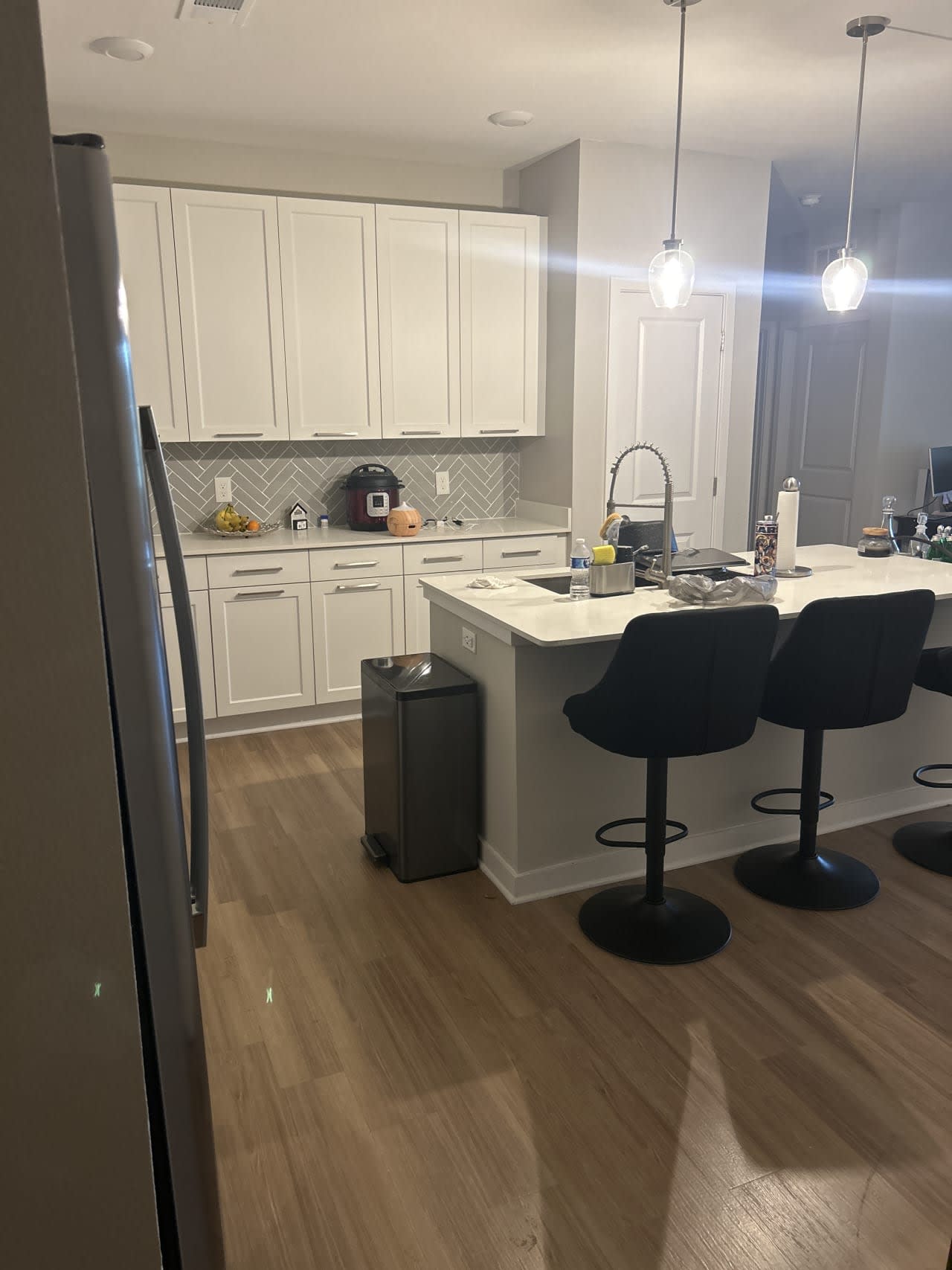 Preferably a female roommate, non-smoker, and no pets.

I work from home so I would require minimal noise in the mornings.