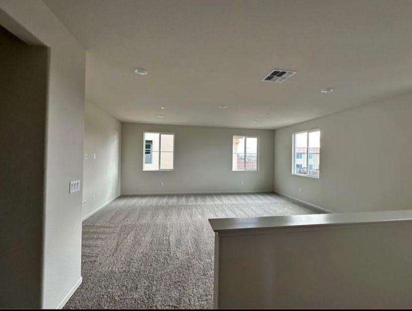 Hello I have a generously sized one-bedroom apartment available in 357 Bowery, New York, NY 10003 for rent It's fully furnished, includes all utilities, and a private entrance, bathroom, and kitchen, along with a parking space. Please leave your contact number  to provide move-in details. Or contact me on +1 818-693-2038